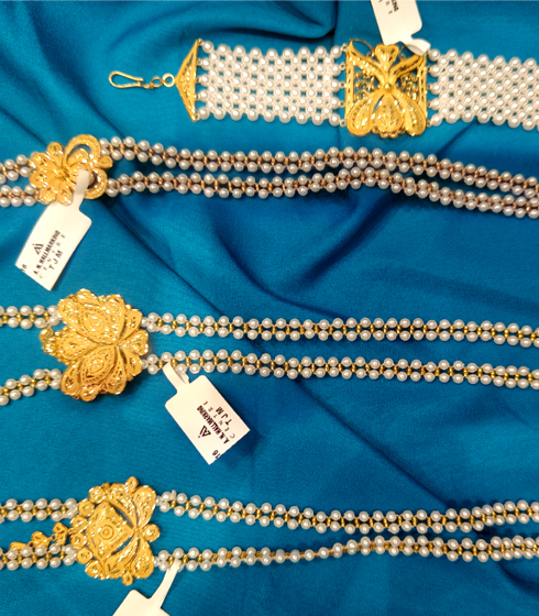 Pearl floral bracelets